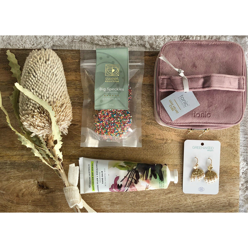 Signature Essentials - Velvet Blush